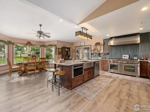 50950 E 32nd Ave, Bennett, CO 80102