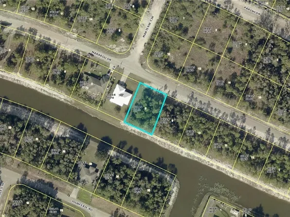 336 Marabou Dr, Lehigh Acres, FL 33974