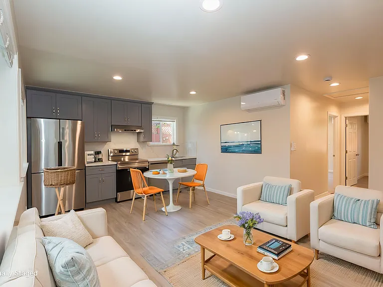 1732 Pierce St #2 — Photo 3