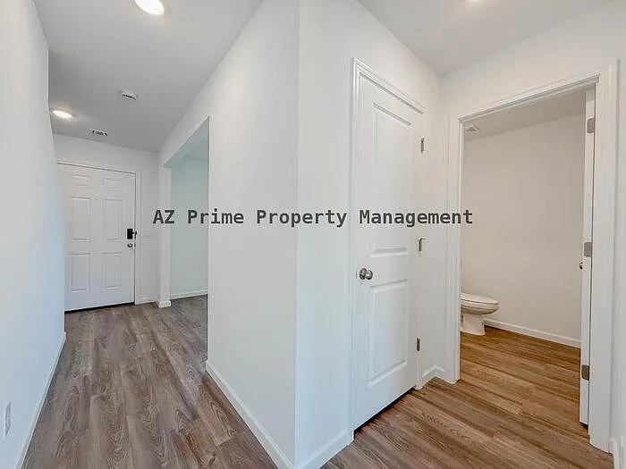 239 W Sonoran Vista Ct — Photo 9
