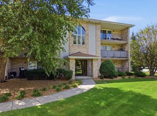 15811 S 76th Ave APT 3G, Orland Park, IL 60462