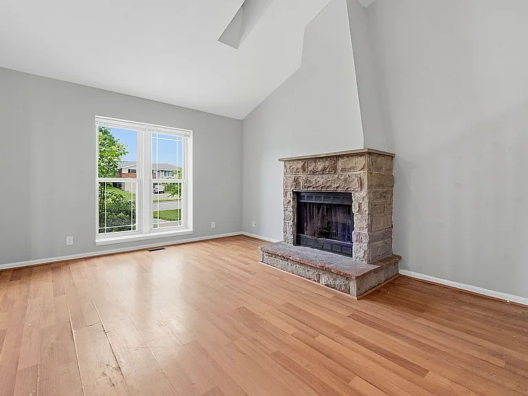 4321 Westwood Northern Blvd — Photo 11