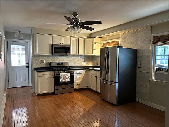 5th image of 47 Naples Ave