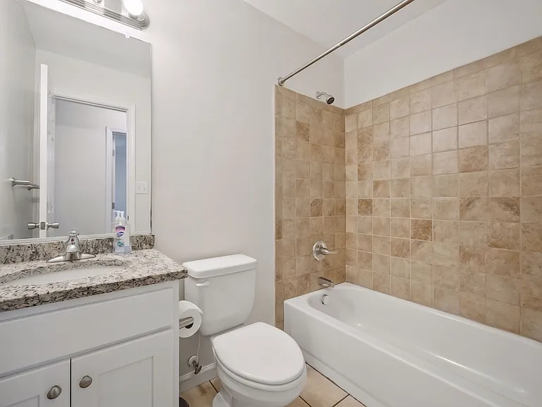 412 Nicewood Dr — Photo 17