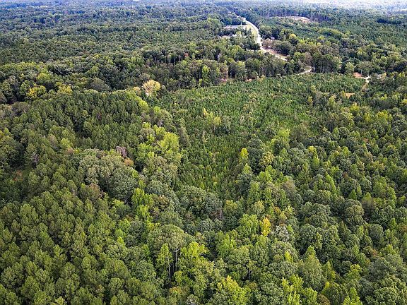 3rd image of Hammett Grove Rd