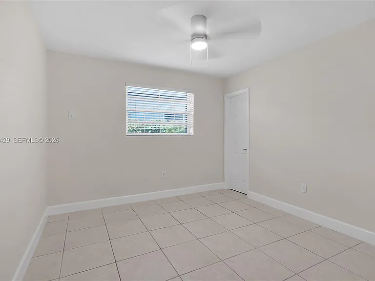 2309 SW 62nd Ave #A — Photo 10