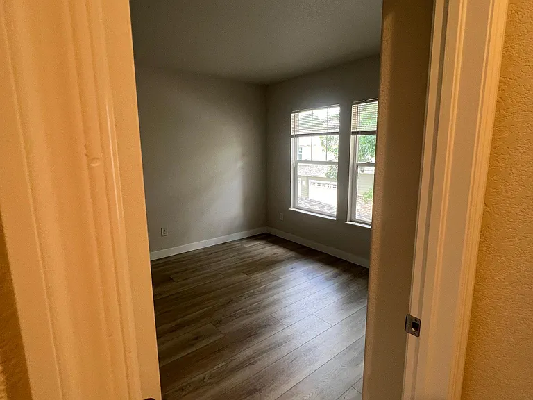 3000 112th Ave #109 — Photo 23
