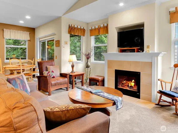 1500 S 18th Street #F202, Renton, WA 98055