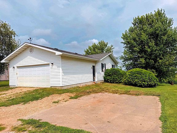 2nd image of 120 Shanghai Ridge Rd