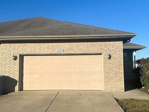 2nd image of 5591-5593 N Brown Ln