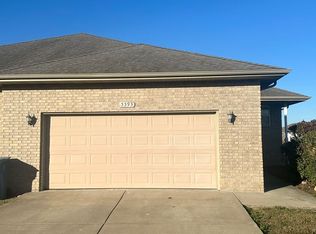 5591-5593 N Brown Ln, Ozark, MO 65721