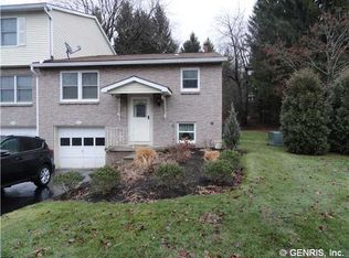 6412 Sterling Cir, Victor, NY 14564