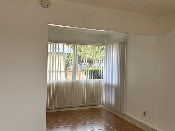 4th image of 41541 Marine Dr