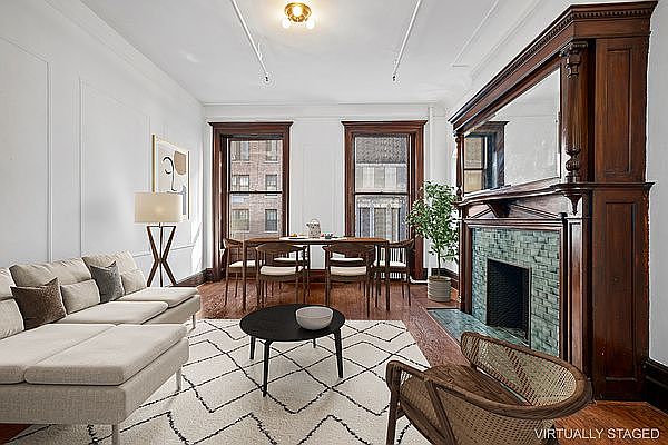 1st image of 16 W 69th St APT 7