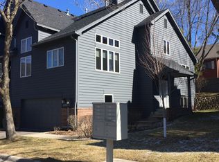 2288 Sherwood Ct, Minnetonka, MN 55305