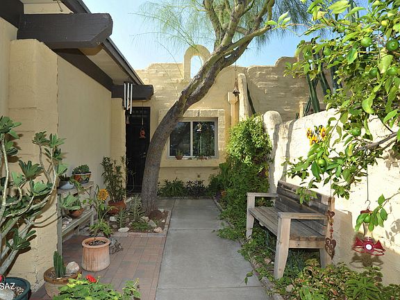 3rd image of 2337 W Tucana St