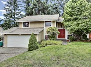 306 SW 325th Pl, Federal Way, WA 98023