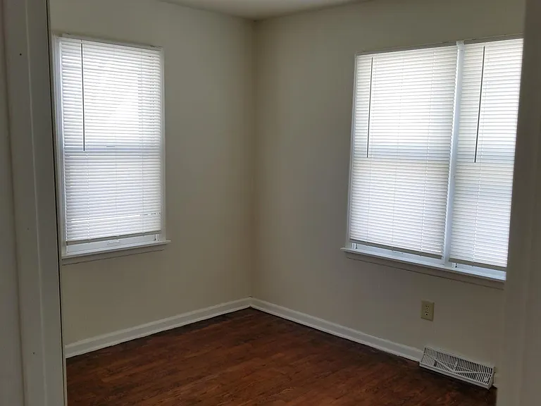 5901 N Highway Vv — Photo 13