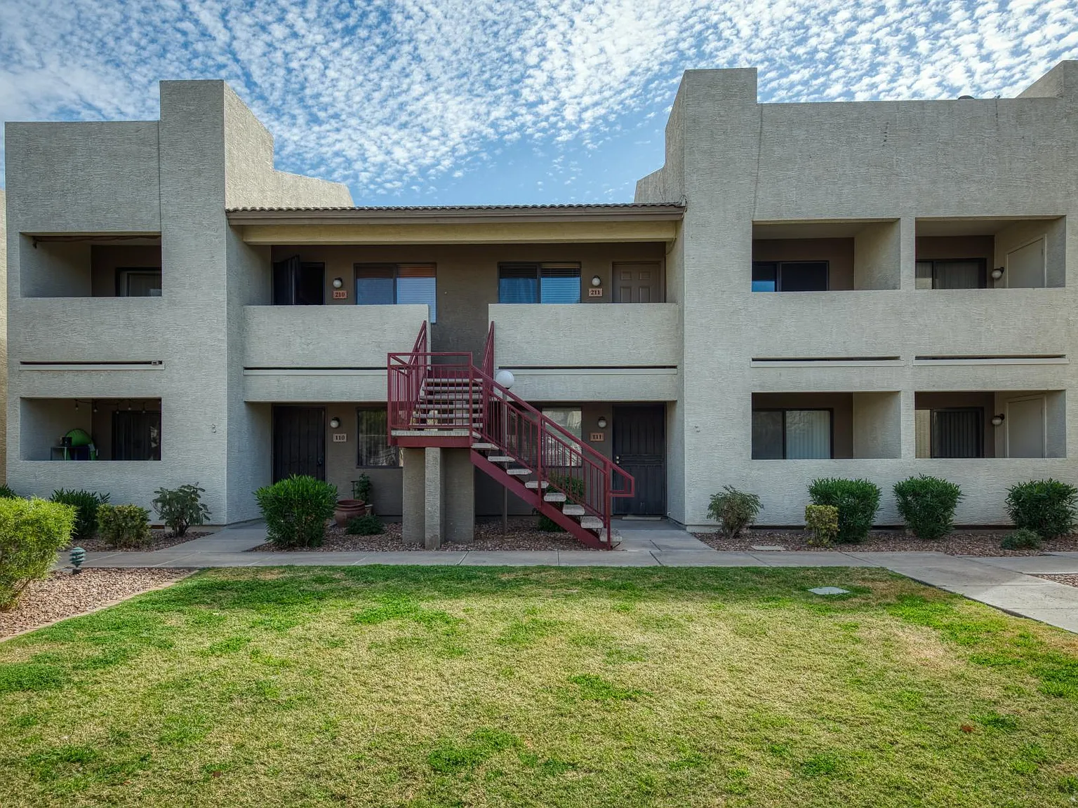 2 bed, 900 sqft, $1,595 — Photo 4