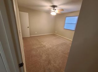 6200 Robinson St APT 3, Overland Park, KS 66202