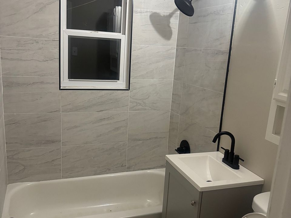 1st image of 2554 S 51st St