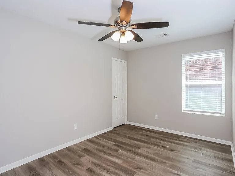 5202 El Tigre Ln — Photo 11