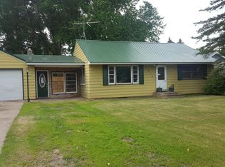 216 S Dayton Ave, Parkers Prairie, MN 56361