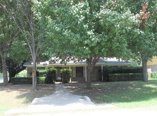 532 Meadowbrook St, Lake Dallas, TX 75065