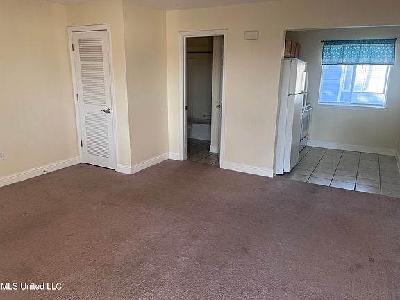 3rd image of 1664 Beach Blvd #42