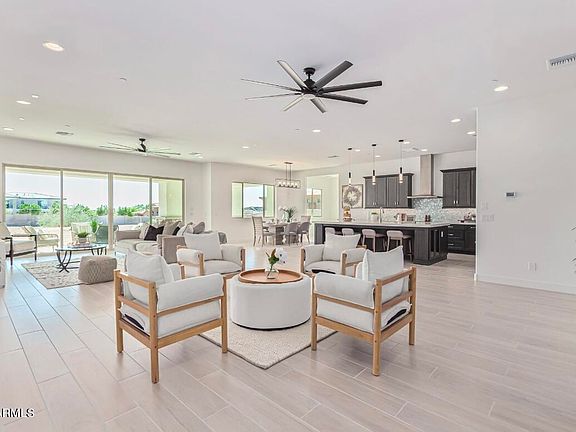 4th image of 9429 W EL CORTEZ Place