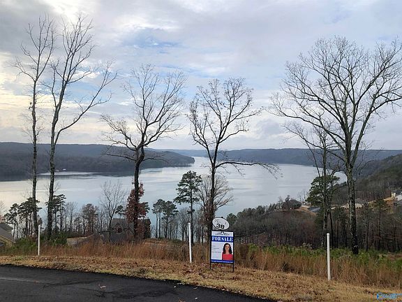 5th image of 38 Treetop Dr #38