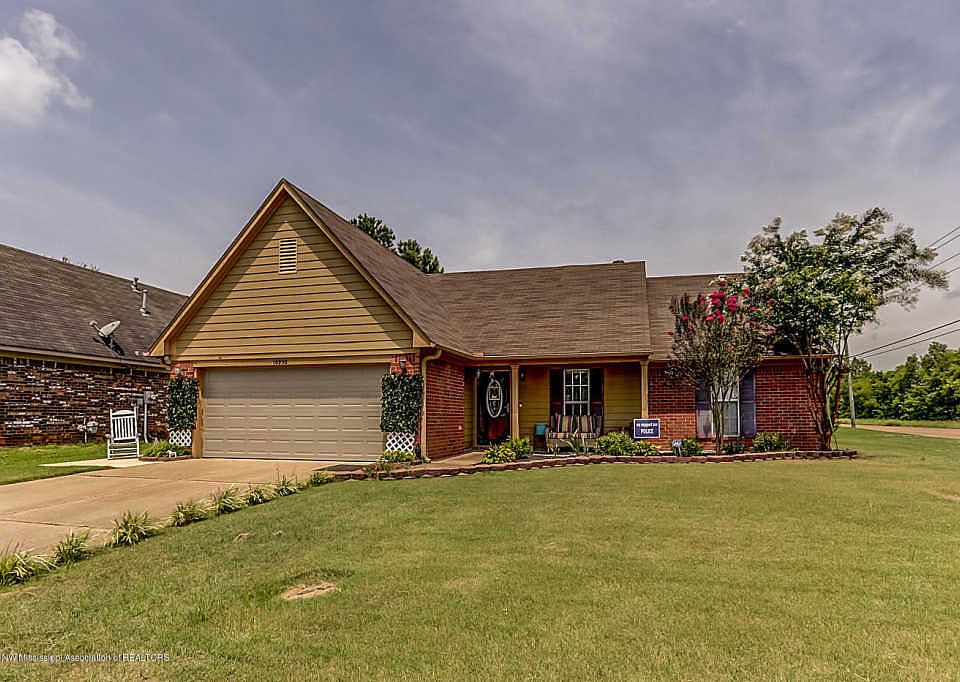 1st image of 10950 Oak Leaf Dr