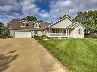 3734 Tulane Dr, Decatur, IL 62522