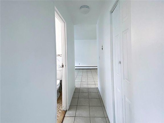 5th image of 8 Barclay St #101