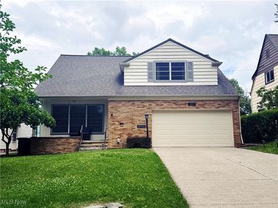 2571 Edgewood Rd, Beachwood, OH, 44122