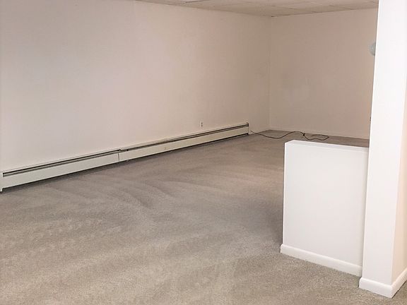 3rd image of 2739 Erna Dr APT 5