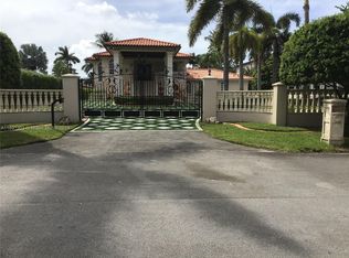 13460 SW 32nd St, Miami, FL 33175