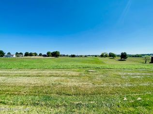 13 Abraham Way, Springfield, KY 40069