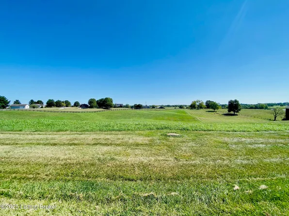 13 Abraham Way, Springfield, KY 40069