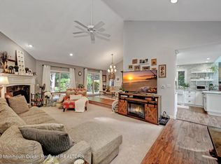 897 Fort Plains Rd, Howell, NJ 07731