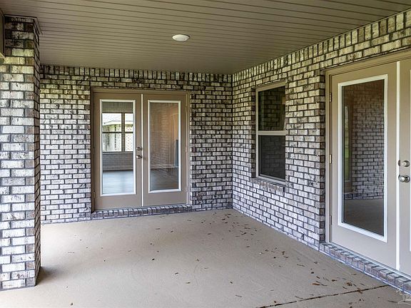 5th image of 6493 Benelli Dr