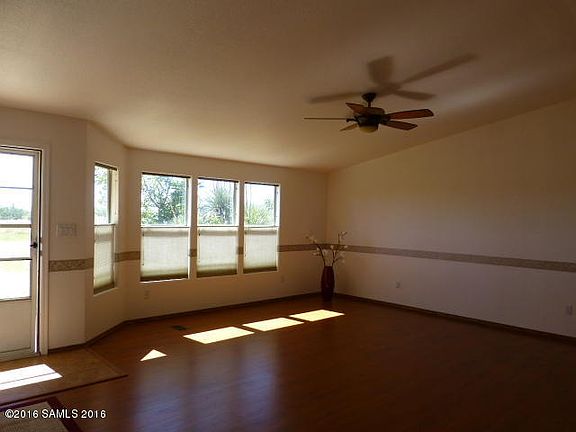 5th image of 3189 N Druzellas Way