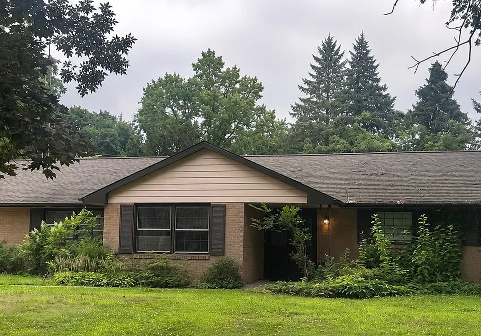 2404 Trillium Trl