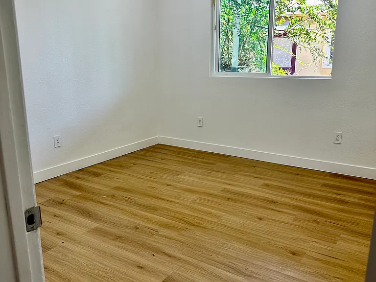 1220 W Shorb St #628 — Photo 7