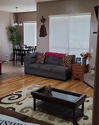 3rd image of 4216 Kensington Dr