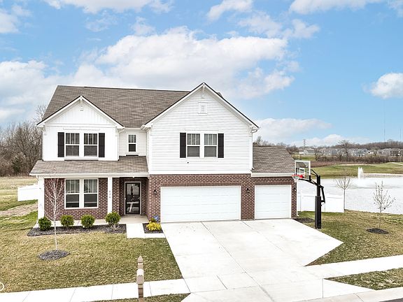 4th image of 836 Grassy Branch Dr