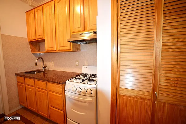 Rented by Citi Habitats | media 26