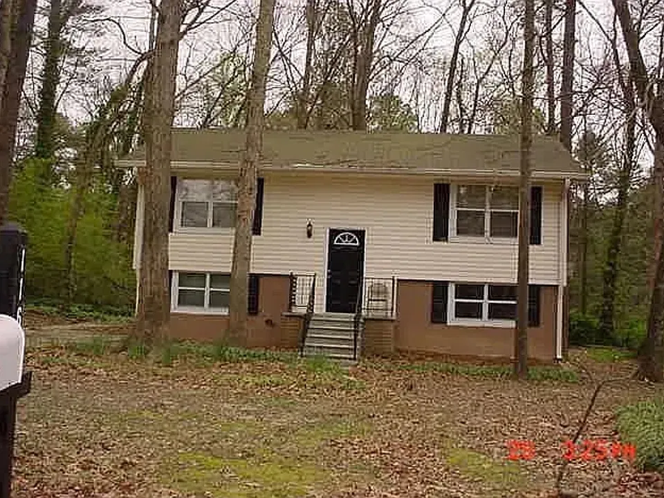1161 Pineglen Dr