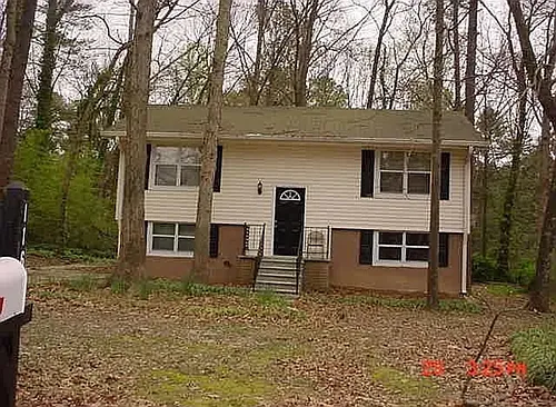 1161 Pineglen Dr Photo 1
