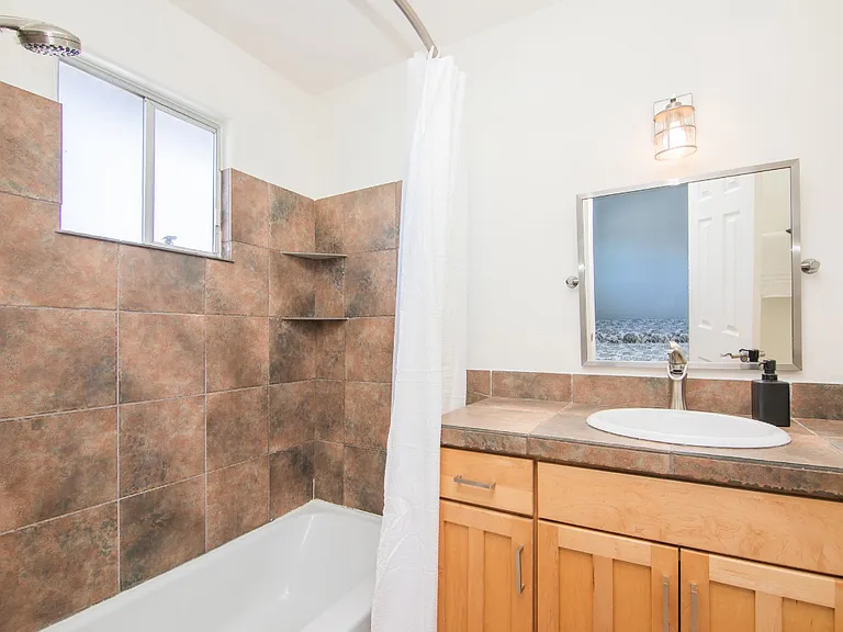 2065 E Cairo Dr — Photo 14